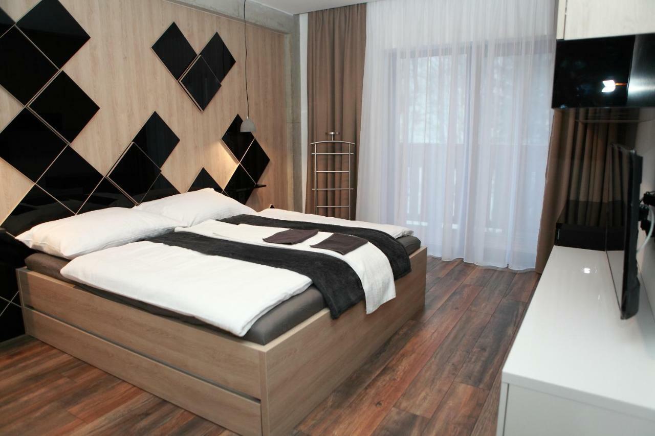 Apartman 17 Romantika Chopok Juh Тале Екстериор снимка